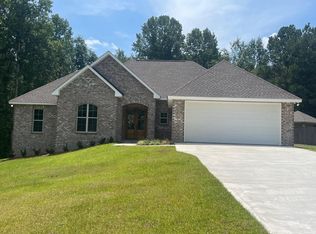 80 Latigo Loop, Sumrall, MS 39482