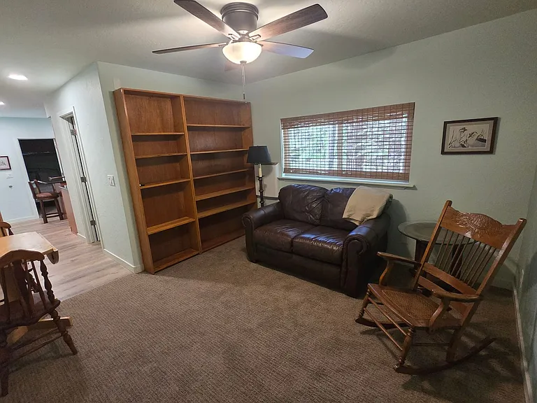 23369 Shadybrook Dr — Photo 7