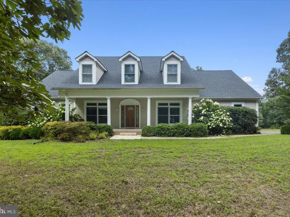 9345 Baker St, Owings, MD 20736