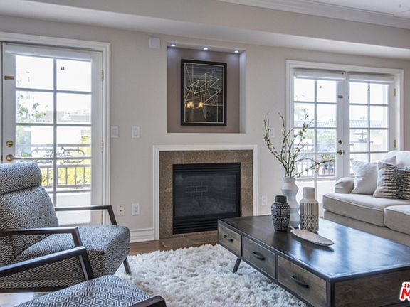 3rd image of 11723 Mayfield Ave Unit 1