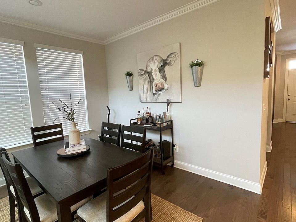 1st image of 123 Cape Private Cir