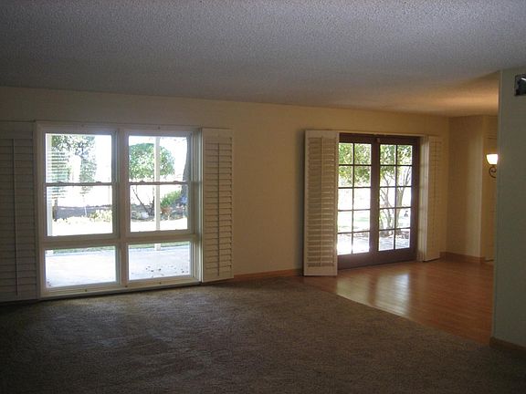 4th image of 6781 Maury Dr