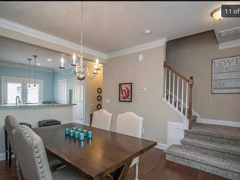 1424 Providence Green Ln — Photo 7