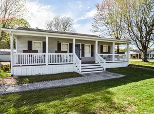 2587 Scaffold Cane Rd, Berea, KY 40403