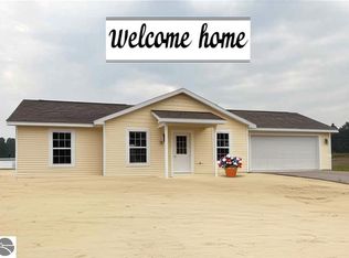 2639 Plover Dr, Traverse City, MI