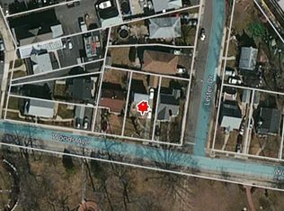 17 Woods Ave, East Rockaway, NY 11518