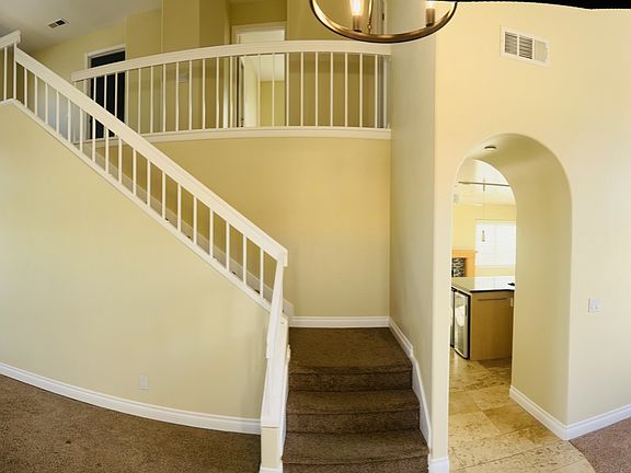 5th image of 25183 Parkcrest Dr
