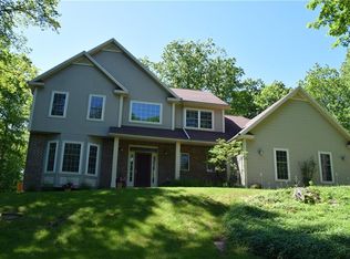26 Adrianna Dr, Spencerport, NY 14559