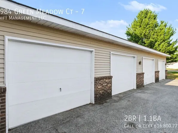 7984 Green Meadow Ct APT 7, Jenison, MI 49428