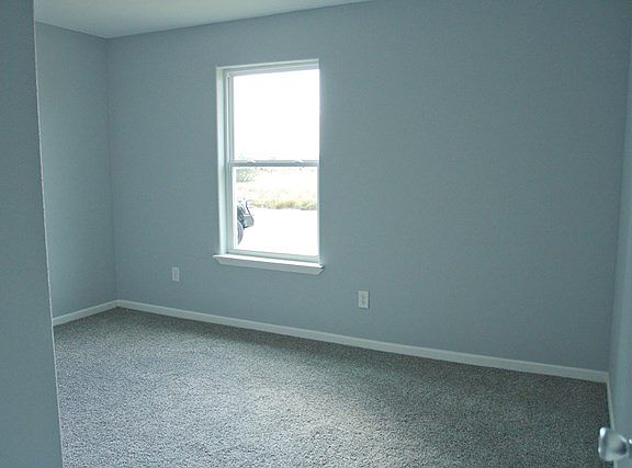 4th image of 4612 Seminole Dr