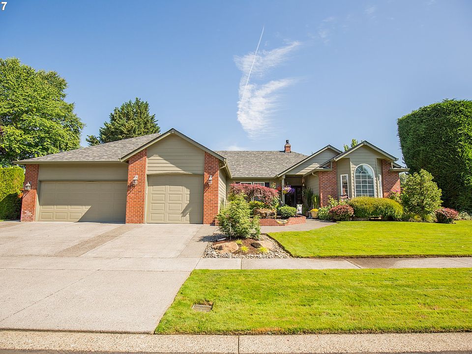 1st image of 4814 NE 140th Cir