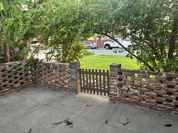 3rd image of 4143 Bandini Ave Unit A