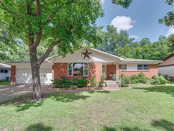 2nd image of 4620 Mackey Dr