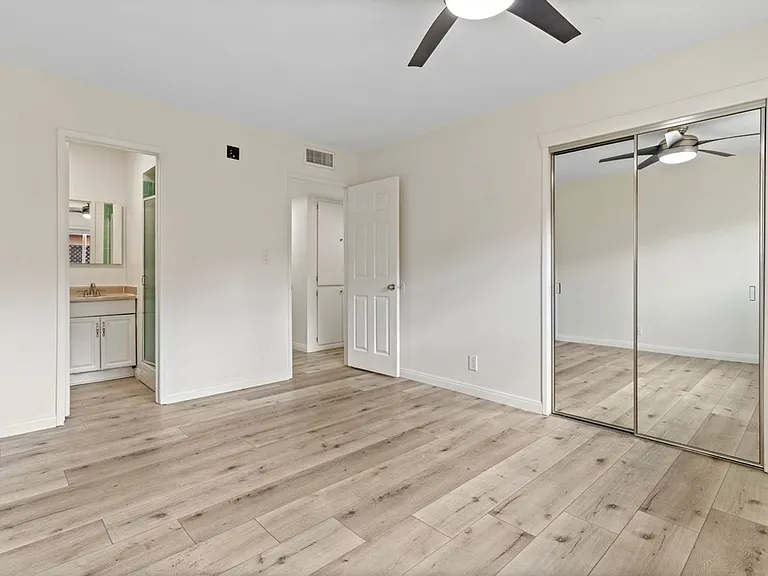 27508 Vilna Ave — Photo 12