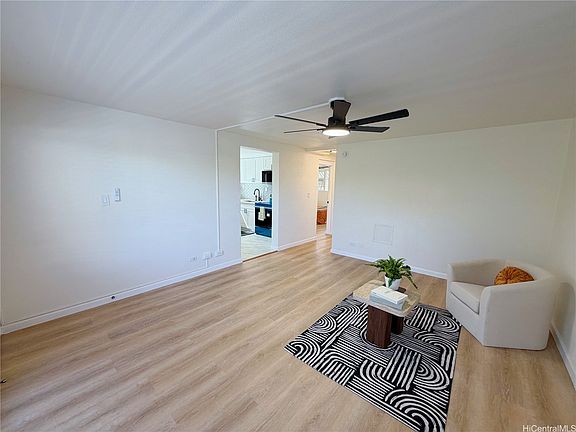 4th image of 1427 Alexander St APT 201