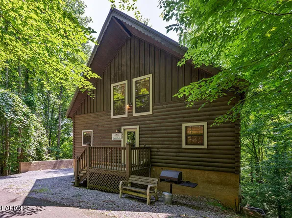 528 Wildwood Forest Way, Sevierville, TN 37876