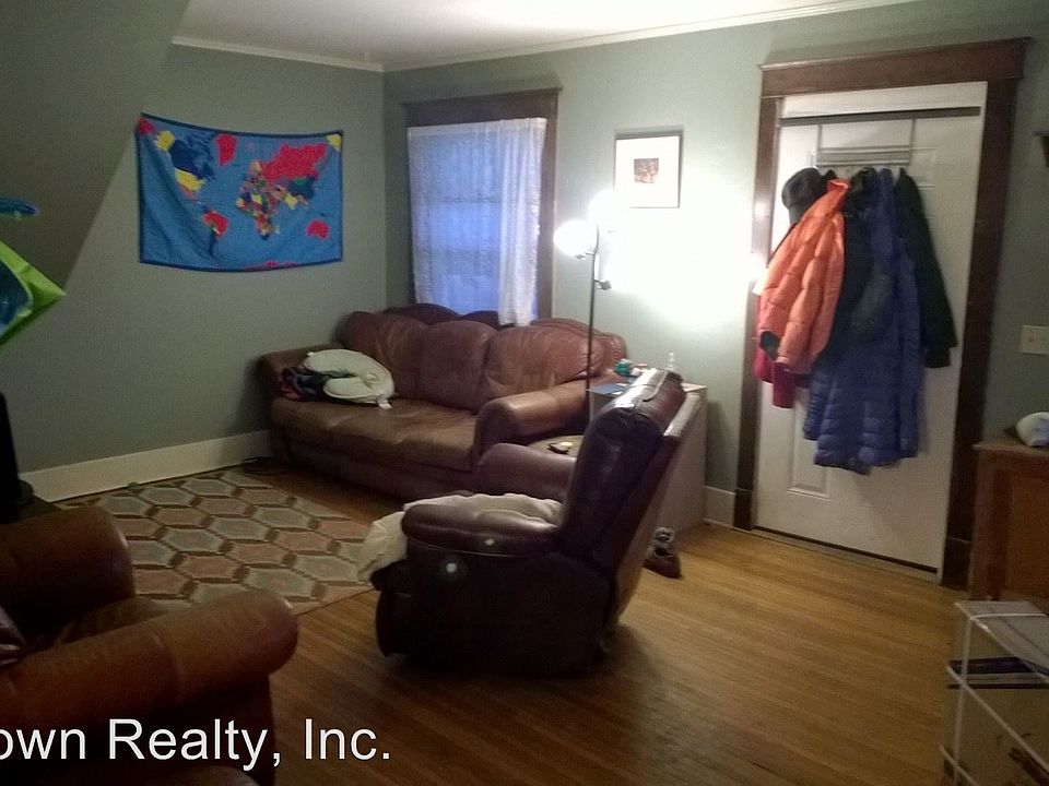 2nd image of 418 S Huron St