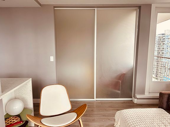 3rd image of 1850 Comox St #1903