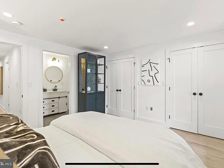 625 Quebec Pl NW #1 — Photo 4
