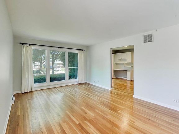 2nd image of 1326 S Dunton Ave