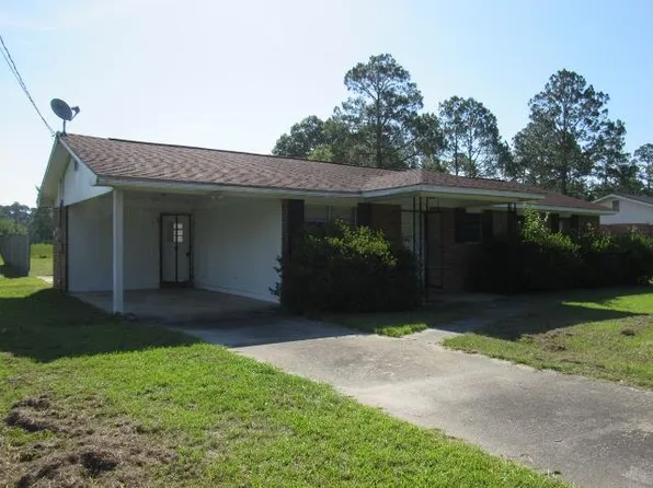 691 Beach Rd SW, Baxley, GA 31513