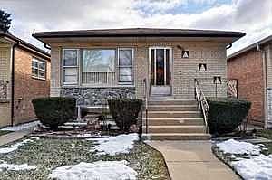 1st image of 3329 N Plainfield Ave