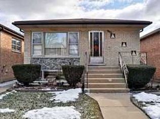 3329 N Plainfield Ave, Chicago, IL