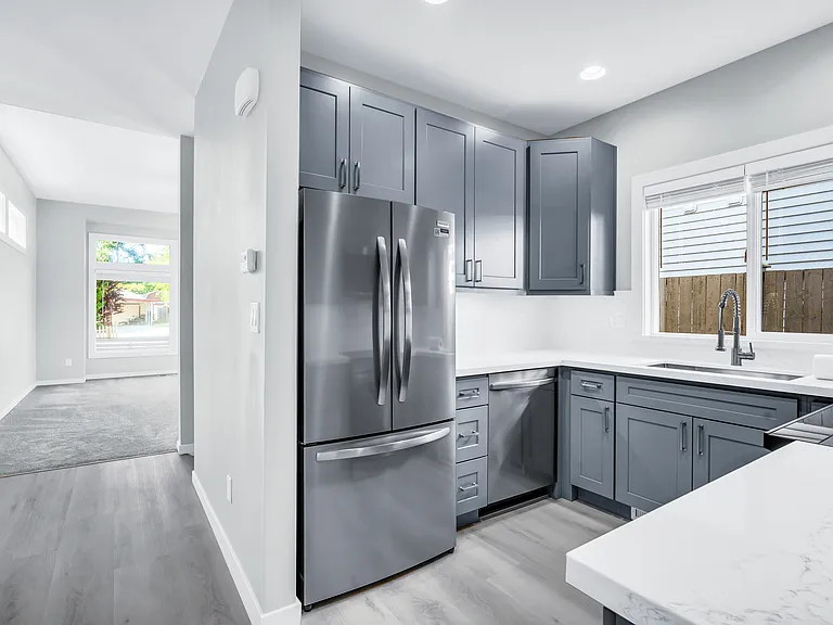 441 NE Alder St #2-1-2 — Photo 8