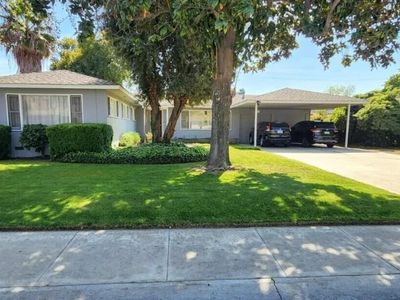 681 W Belleview Avenue, Porterville, CA, 93257