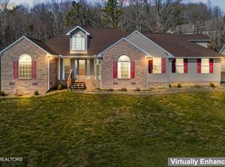 265 Bona Vista Ln, Lenoir City, TN 37771