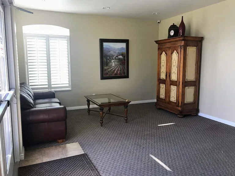 213 W Ridge Rd — Photo 41