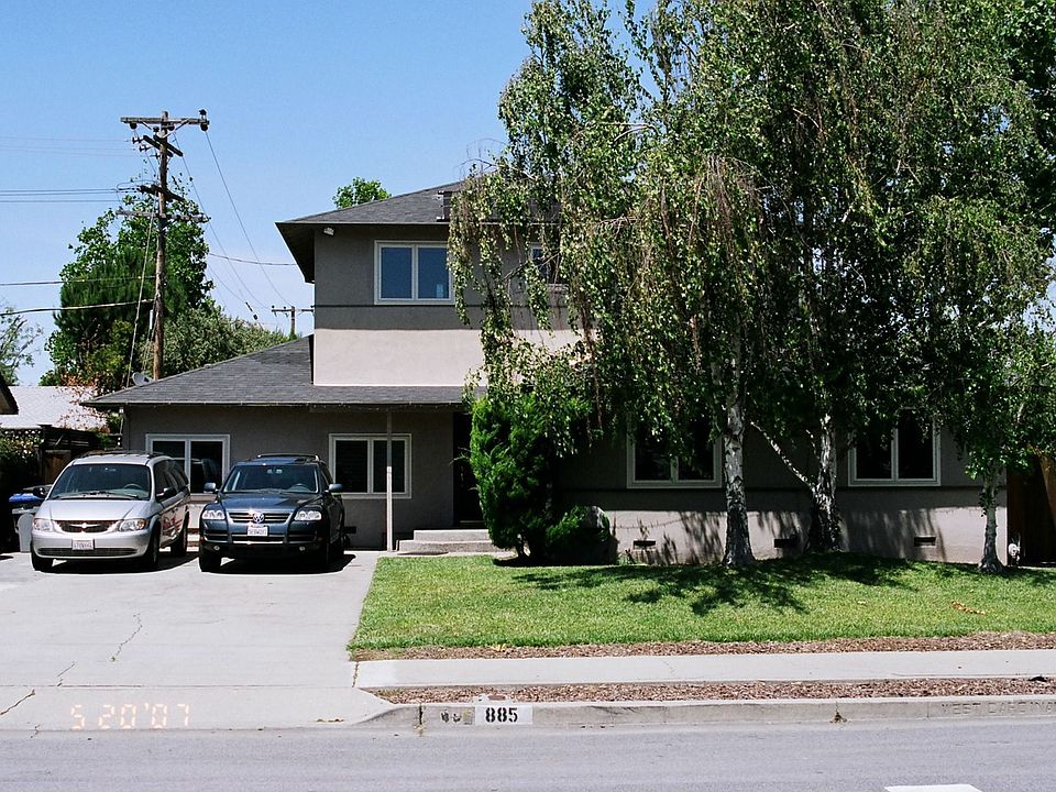 2nd image of 885 W Cardinal Dr