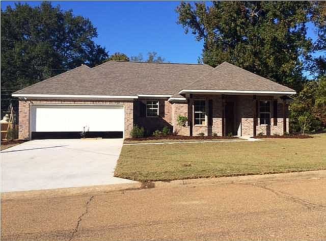 1st image of 2056 Beechwood Blvd