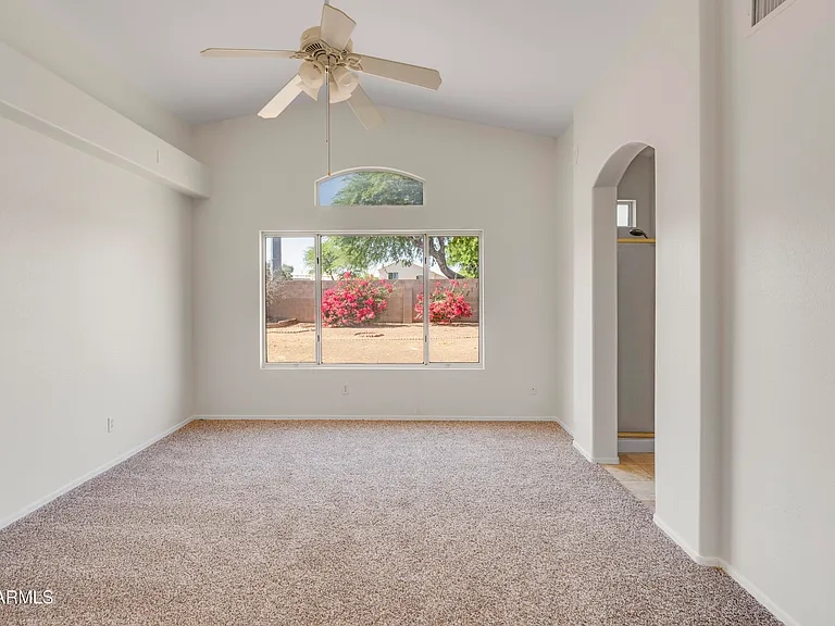 3321 W Gary Dr — Photo 19