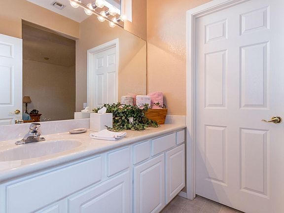 4th image of 9397 N Desert Mist Ln
