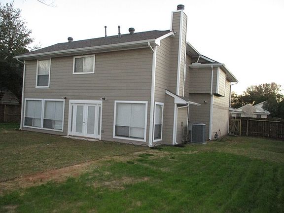 3rd image of 16014 Sierra Vista Dr