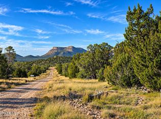 1060 N Dallas Dr, Seligman, AZ 86337