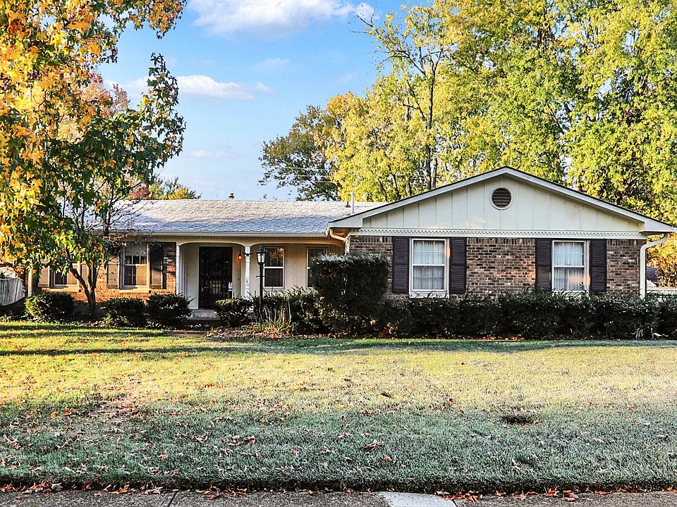 1st image of 837 Mellowood Dr