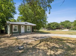 5229 Glade St, Fort Worth, TX 76114