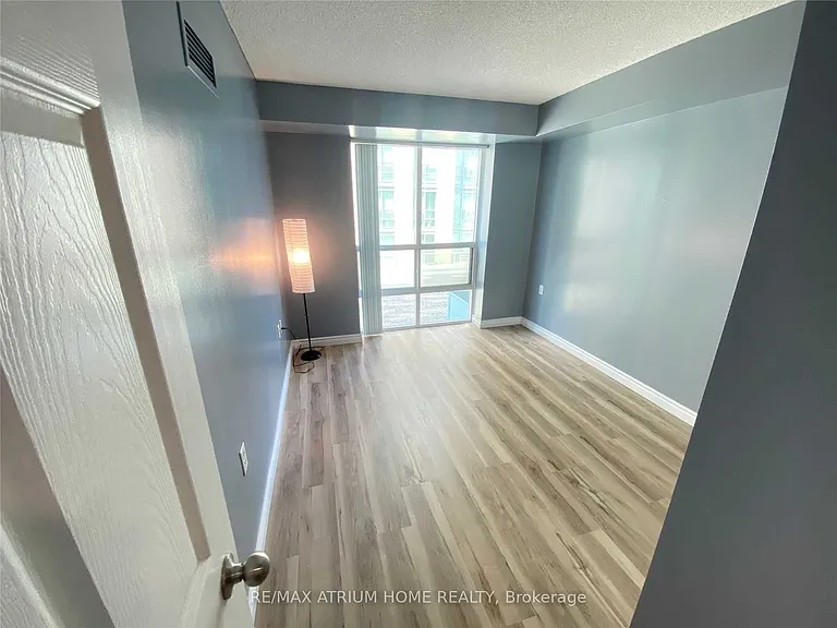 26 Olive Ave #606 — Photo 8
