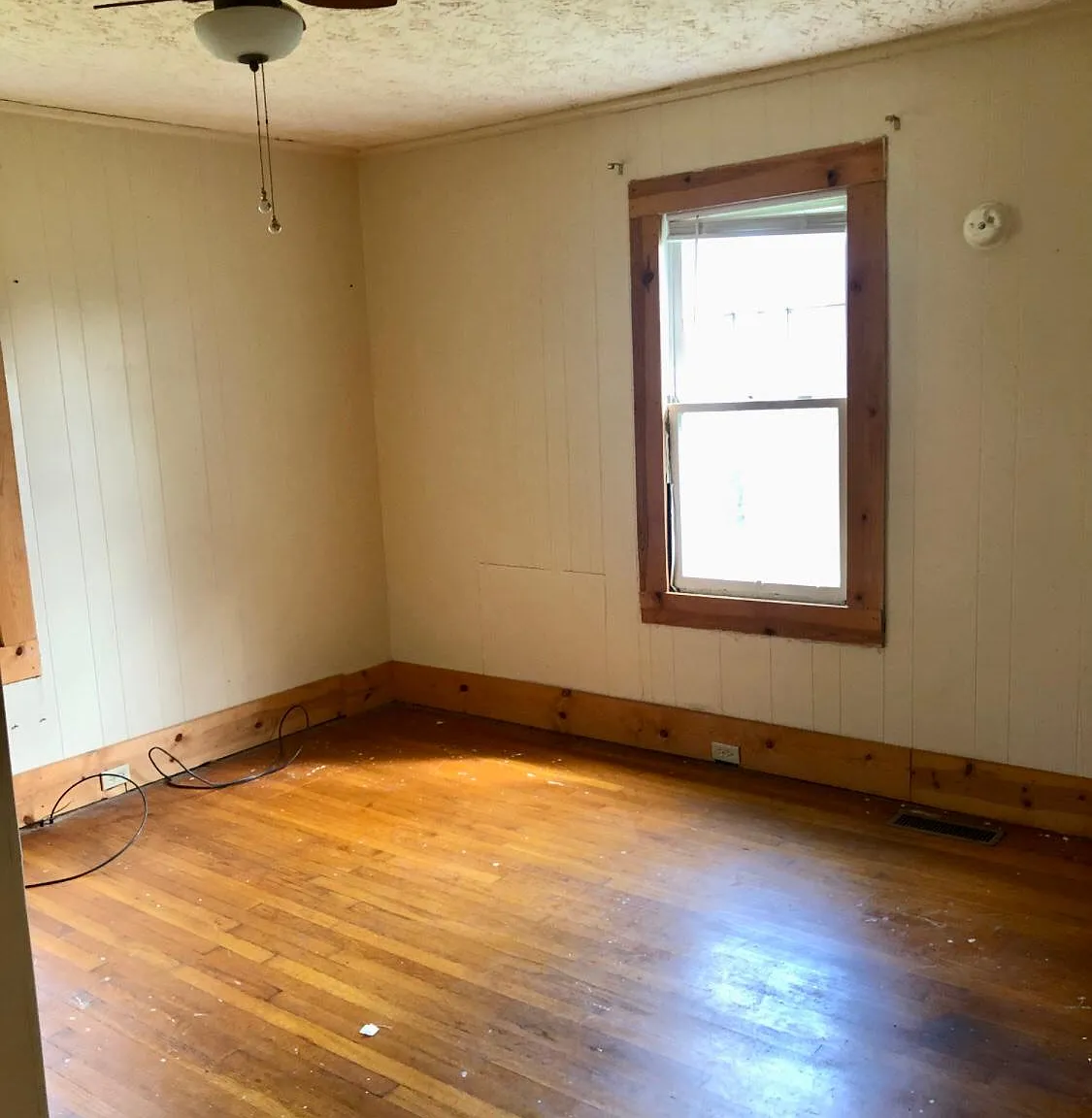 2 bed, 912 sqft, $1,200 — Photo 3