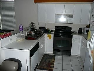 3rd image of 9712 Casa Linda Ct
