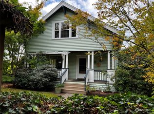 2323 44th Ave SW, Seattle, WA 98116