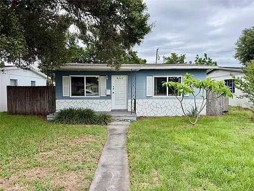 4227 5th Ave N Photo 1