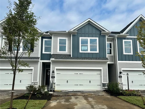 156 River Ridge Dr, Moon/crescent Township, PA 15108
