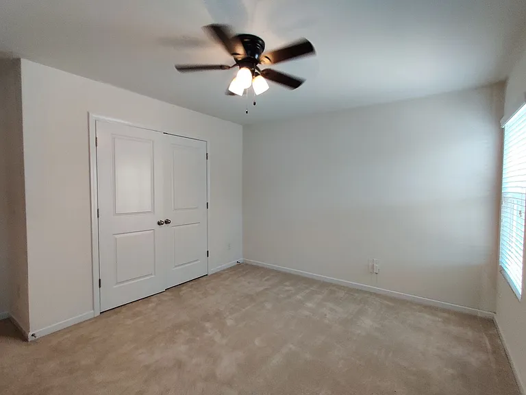 13423 Savannah Point Dr — Photo 24