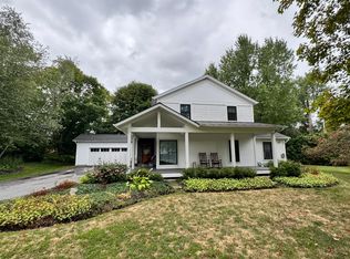 4 Twin Brook Ct, South Burlington, VT 05403