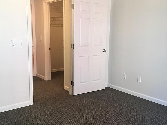 5th image of 4746 11th Ave NE APT 502