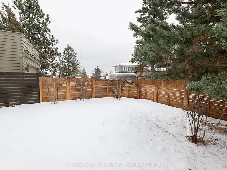 2469 NW Sacagawea Ln — Photo 25