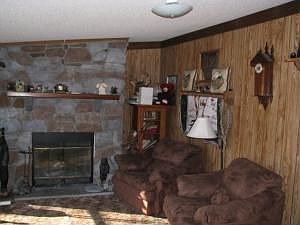 3rd image of 1305 W Baron Cir